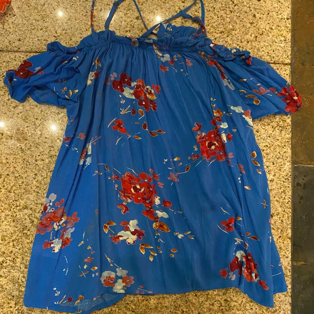 OFF SHOULDER FLORAL BLOUSE